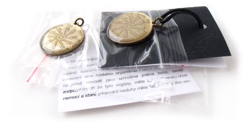 Amulety proti chorob&aacute;m.