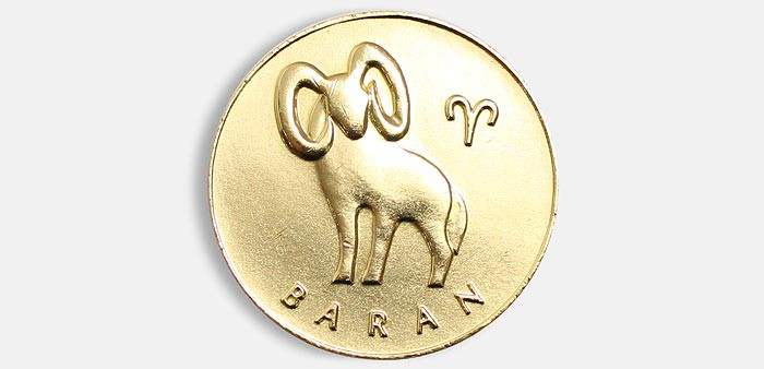 Darček pre znamenie zverokruhu Baran -  ligotavá zlatistá minca.