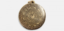 Čínsky lunárny amulet pre plodnosť a zdravie.